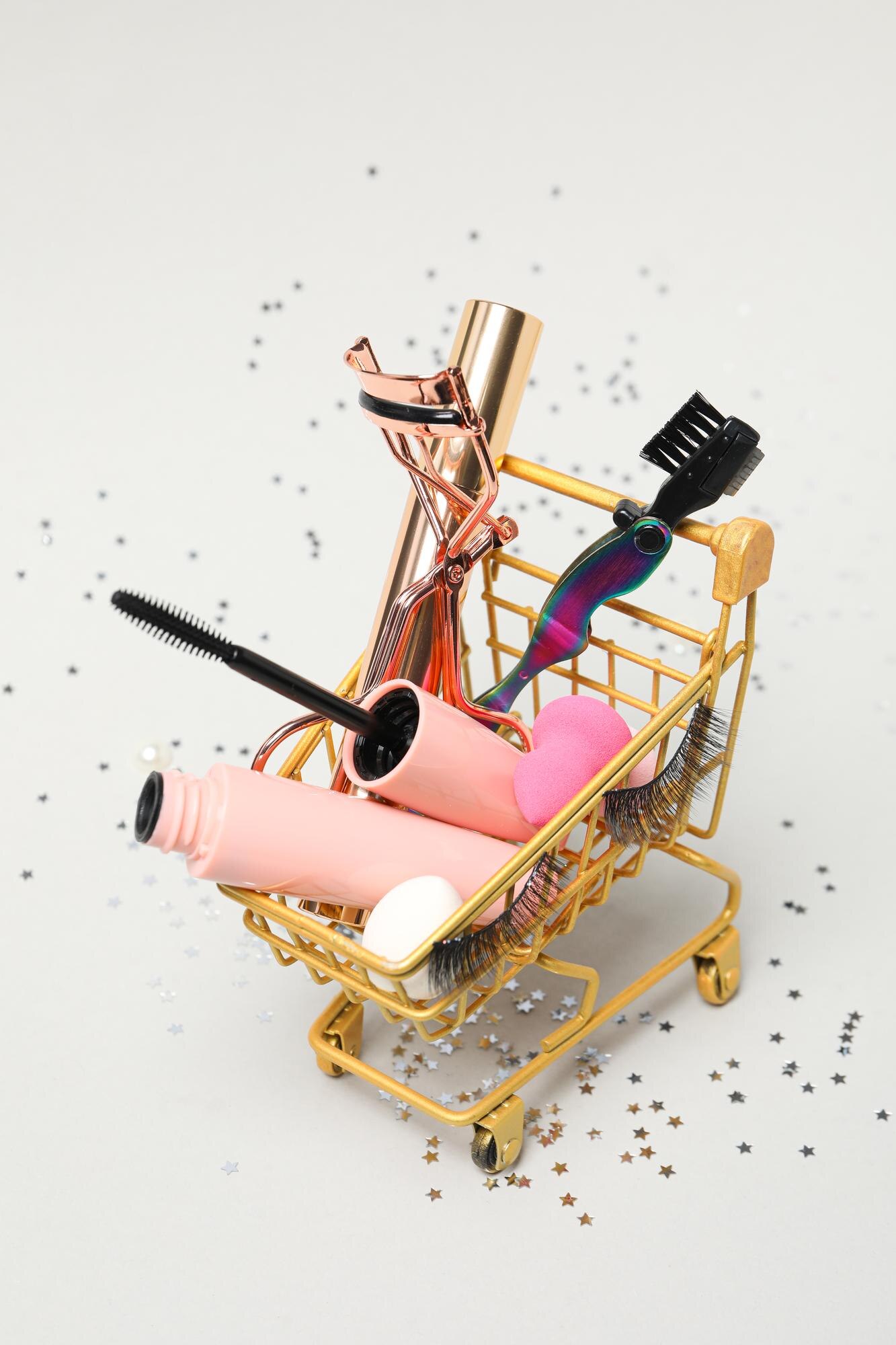 false eyelashes concept different makeup accessories 185193 163423